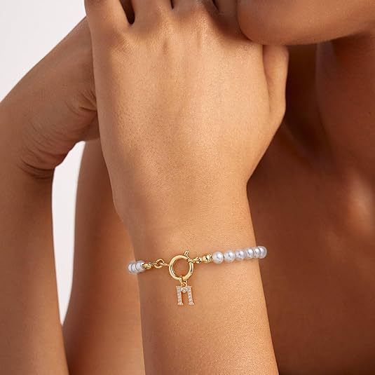 Armbänder mit Buchstaben Auden Key | Gold