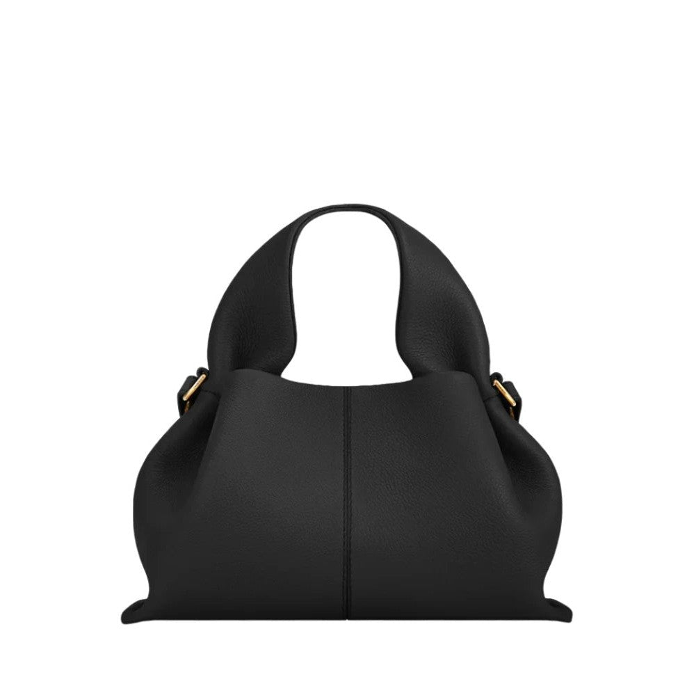 Hanneke | Elegante Reisebegleiterin